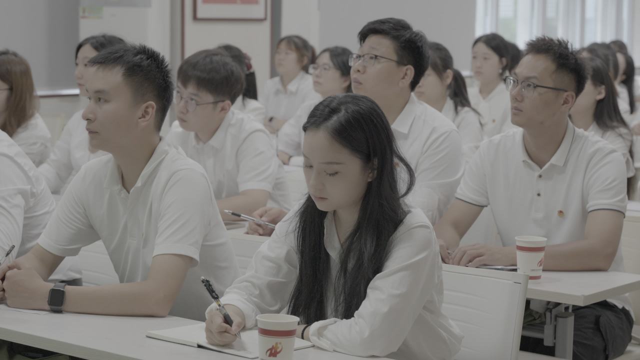 课堂学习瞬间