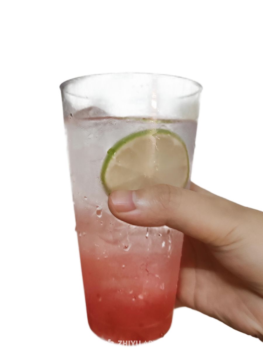 气泡水杯子