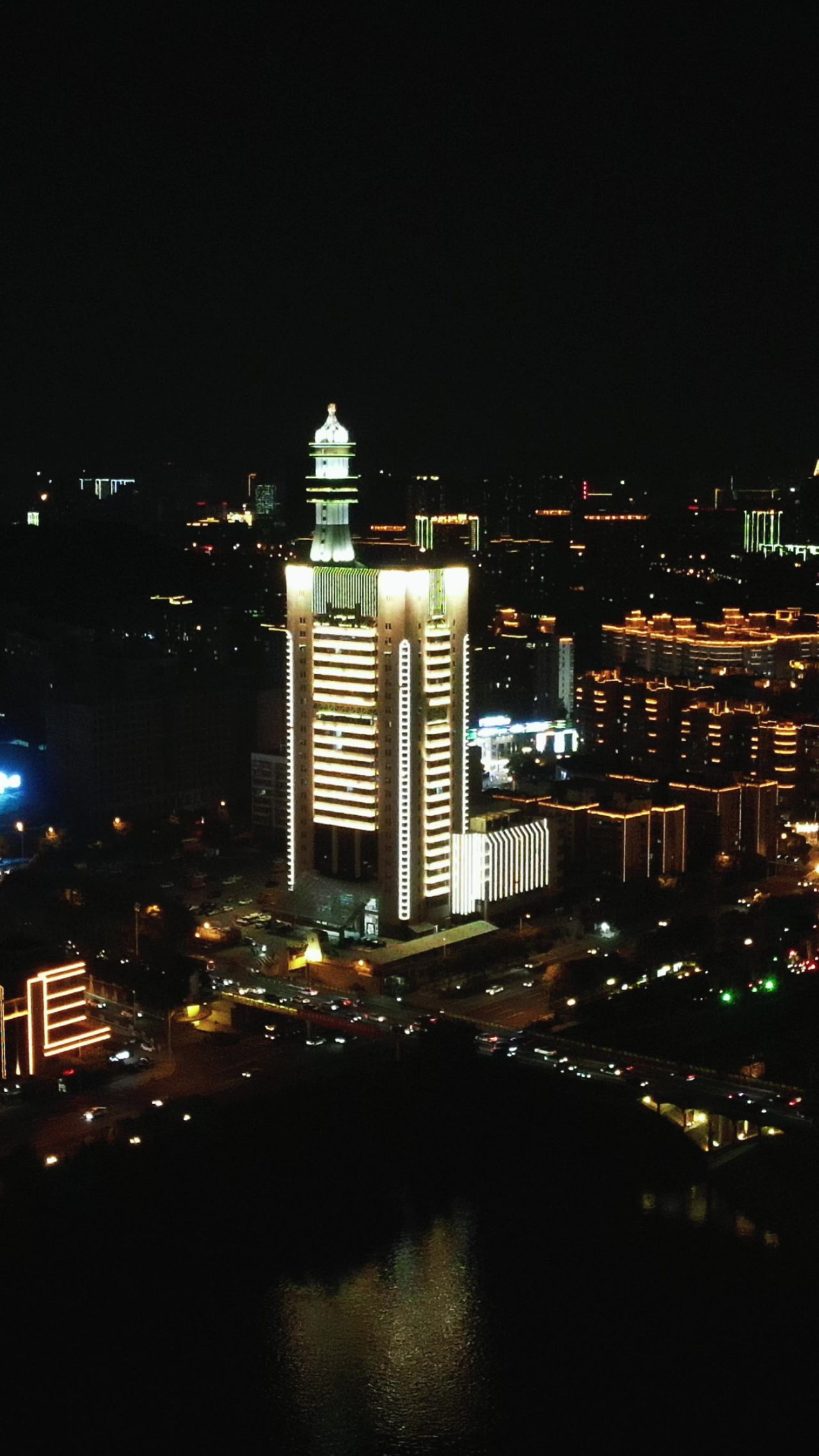  城市航拍湖南交警大楼夜景灯光