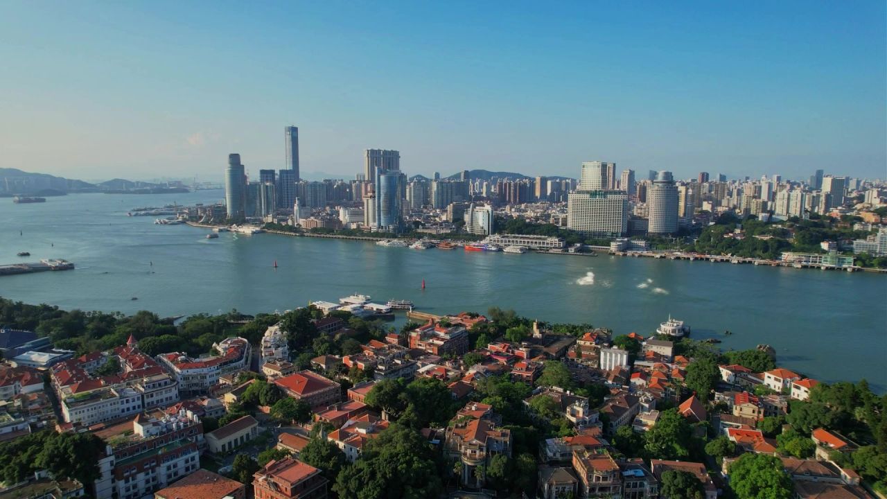 厦门航拍鼓浪屿建筑风光