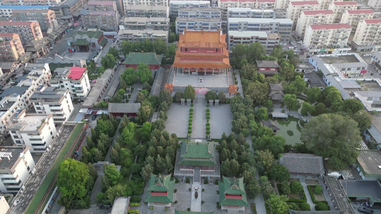 航拍许昌曹魏古城春秋广场
