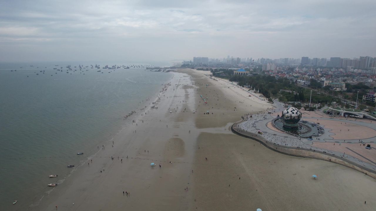 大海海洋沙滩广西北海银滩航拍