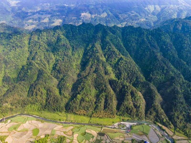 美丽乡村田园山川丘陵天门山航拍摄影图