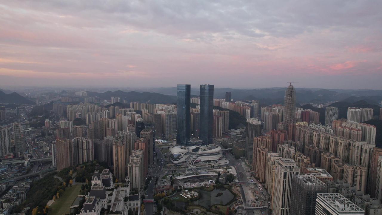 贵阳花果园双子塔地标建筑航拍 