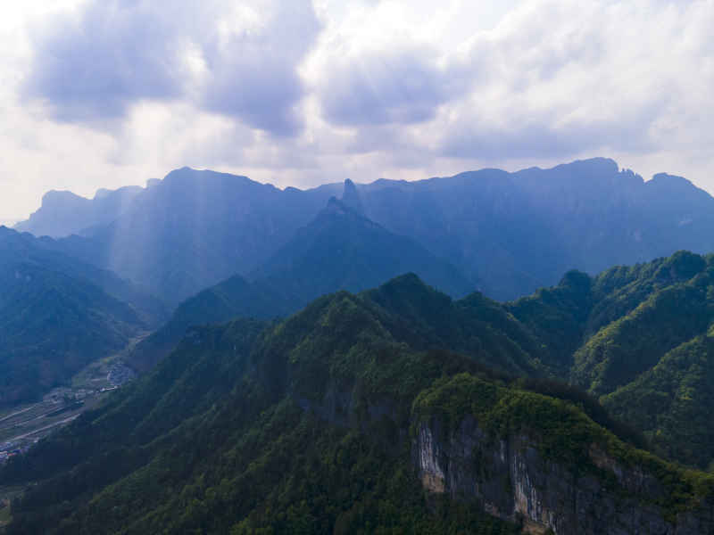 湖南张家界天门山5A景区航拍摄影图 