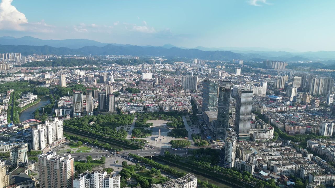  航拍江西萍乡润达国际秋收起义广场