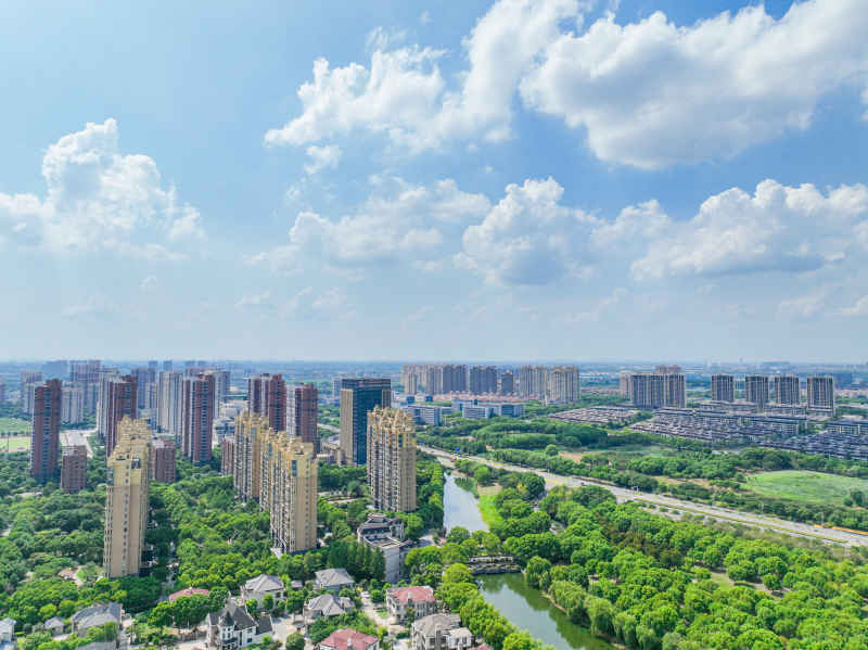 航拍昆山城市风光建筑大景 3