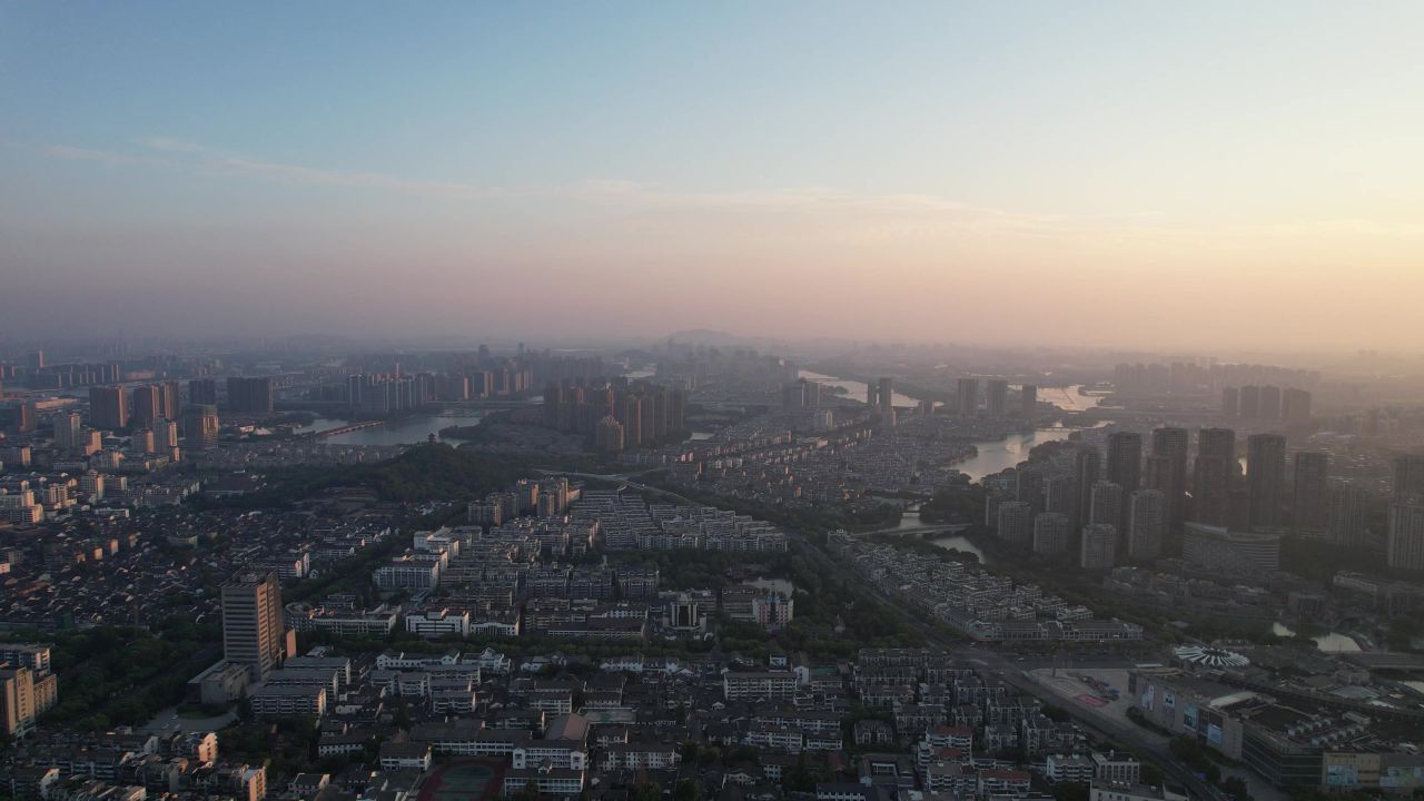 浙江绍兴城市清晨日出彩霞航拍绍兴 