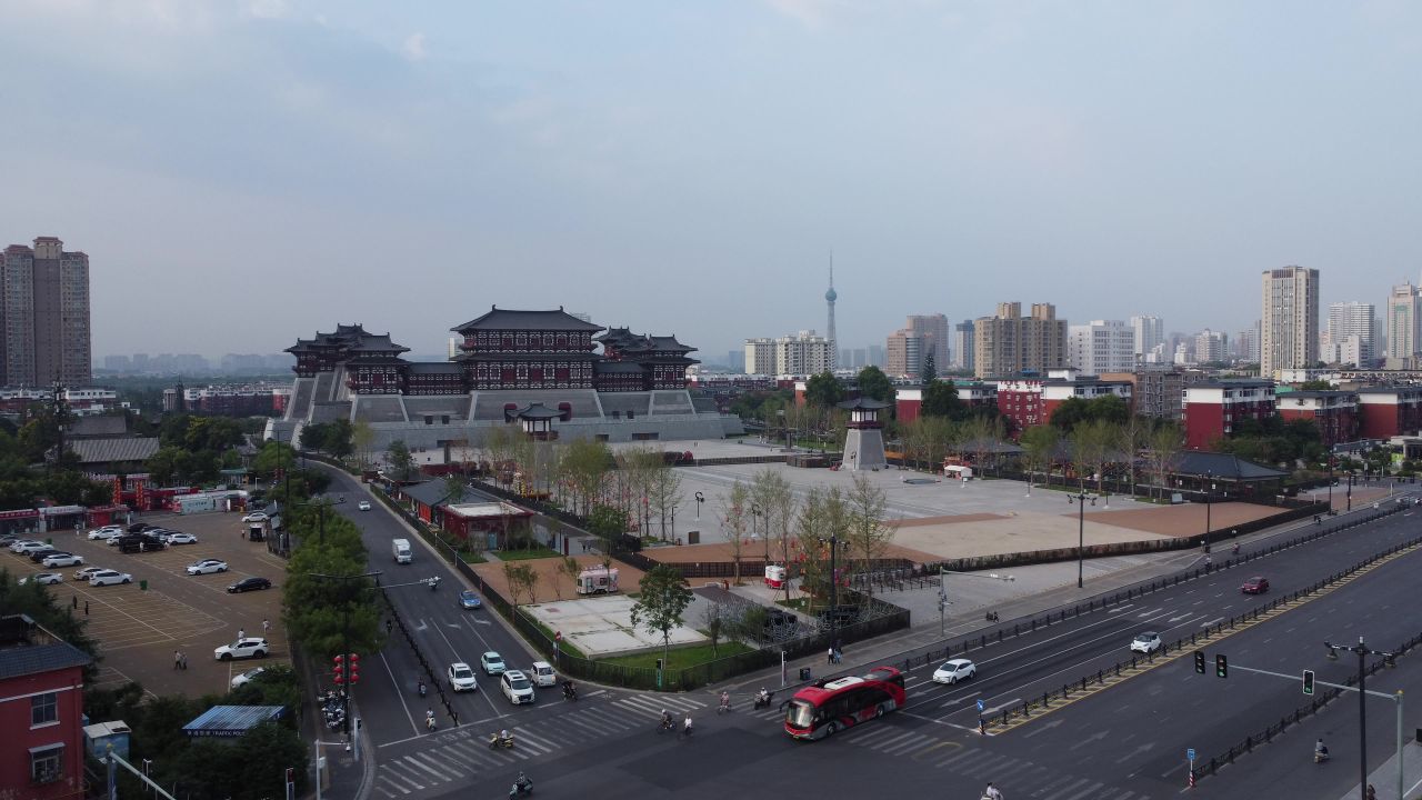 航拍河南洛阳应天门夜景 5