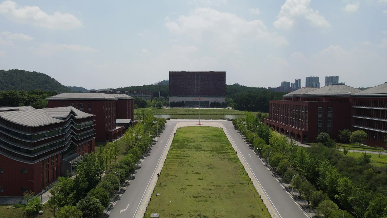 贵州大学校园环境航拍