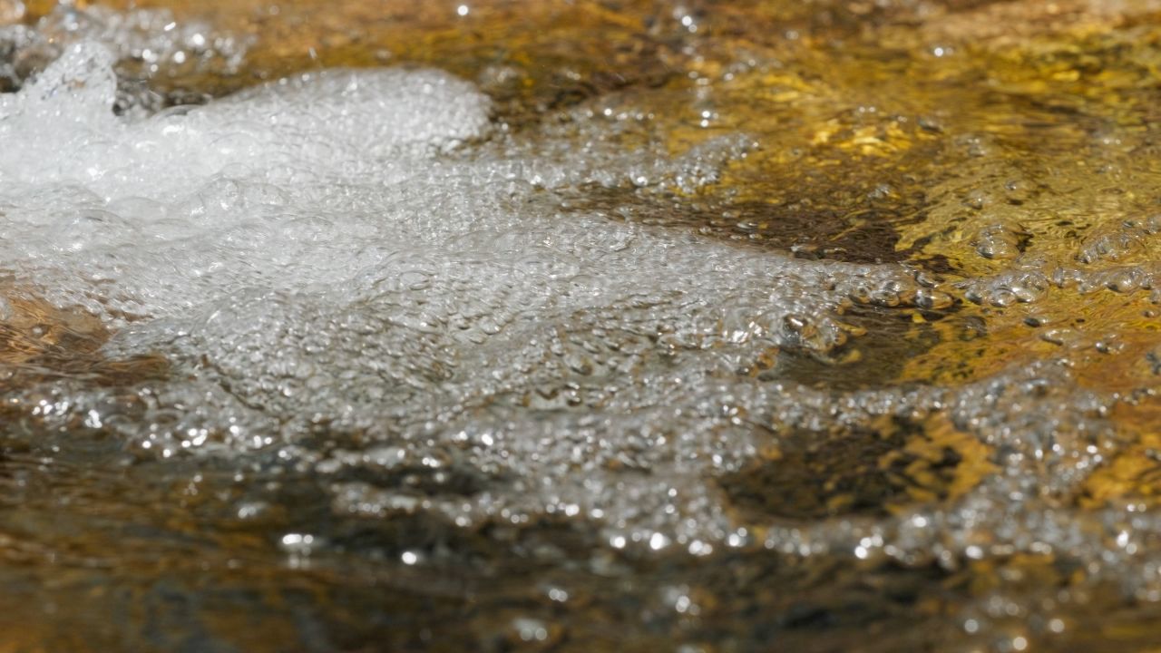 山泉水小溪瀑布河流4K实拍空镜