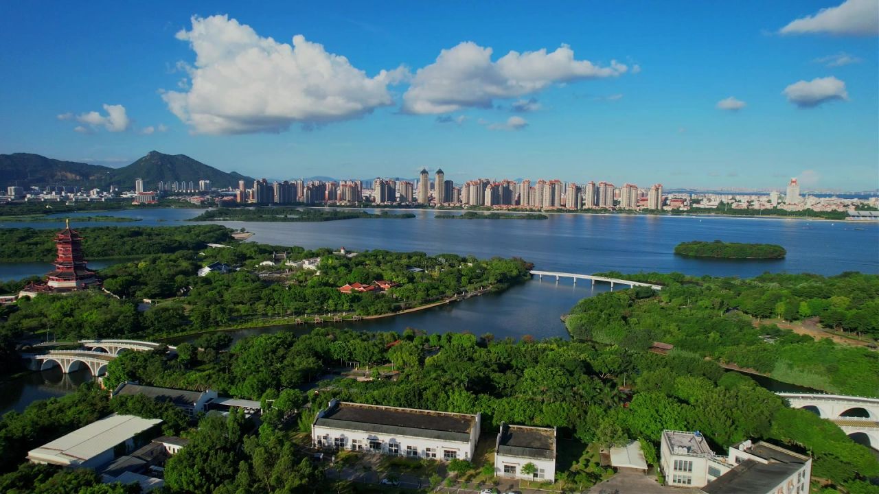 厦门航拍园博苑风光