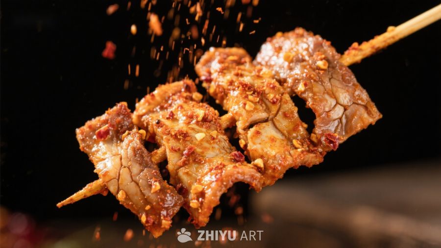 香辣烤肉串，美味诱人