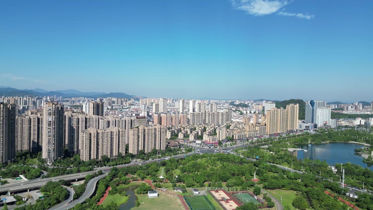 航拍江西宜春丰城广场