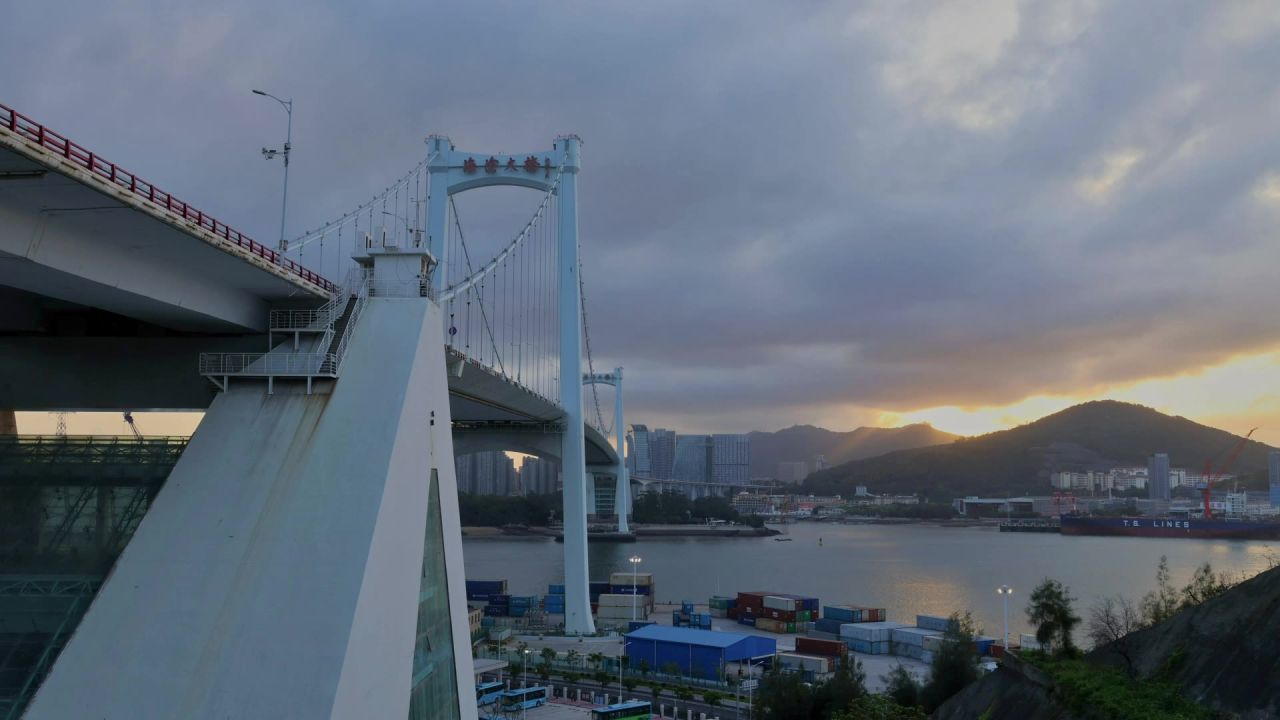 厦门海沧大桥延时风光