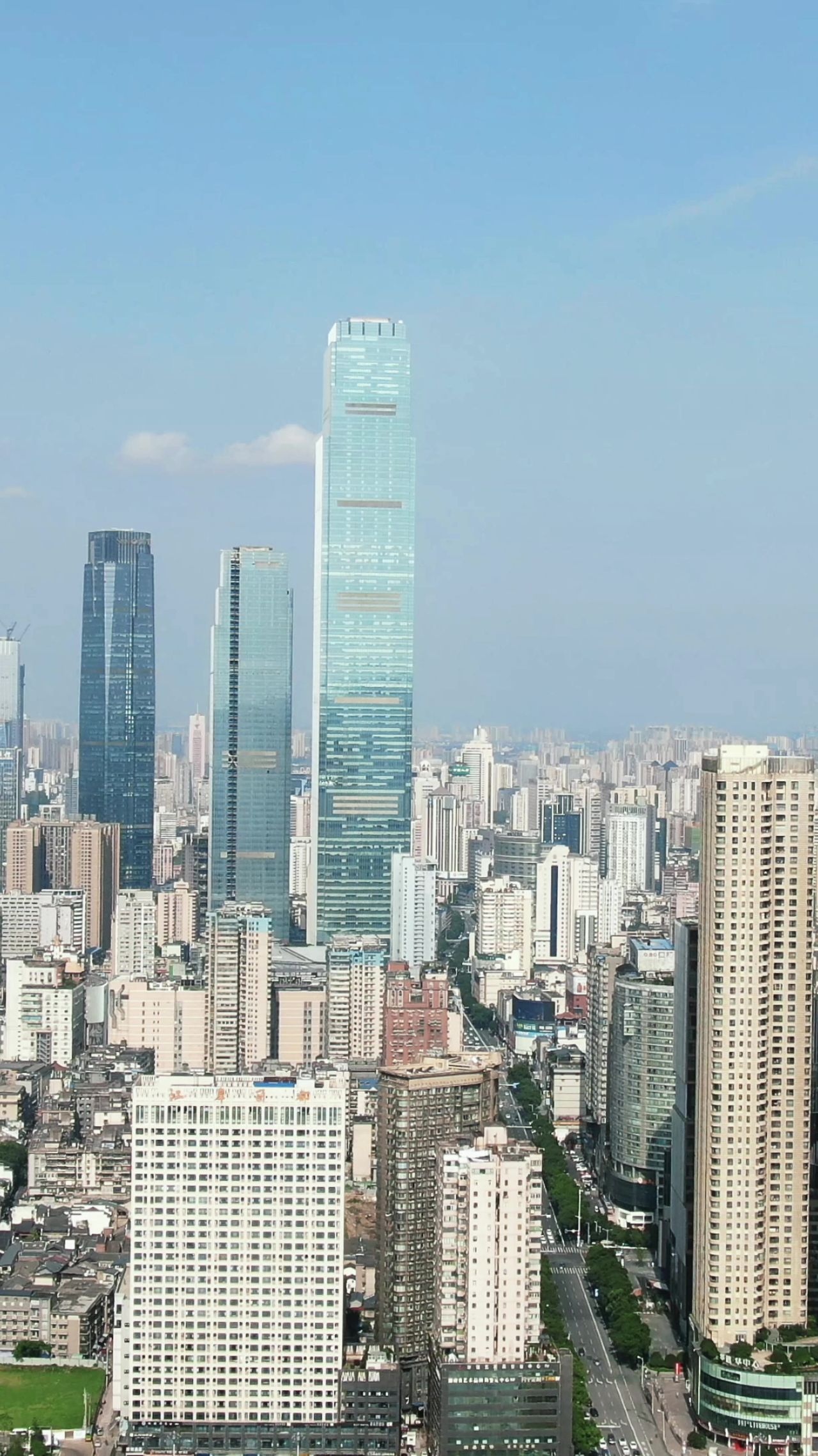城市航拍湖南第一高楼竖屏航拍