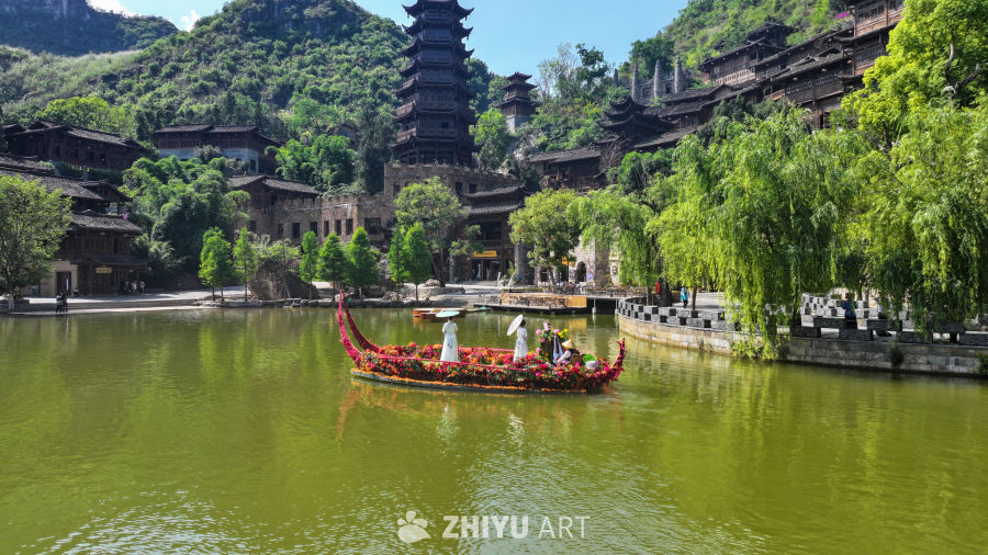 贵州兴义峰林布依景区 6