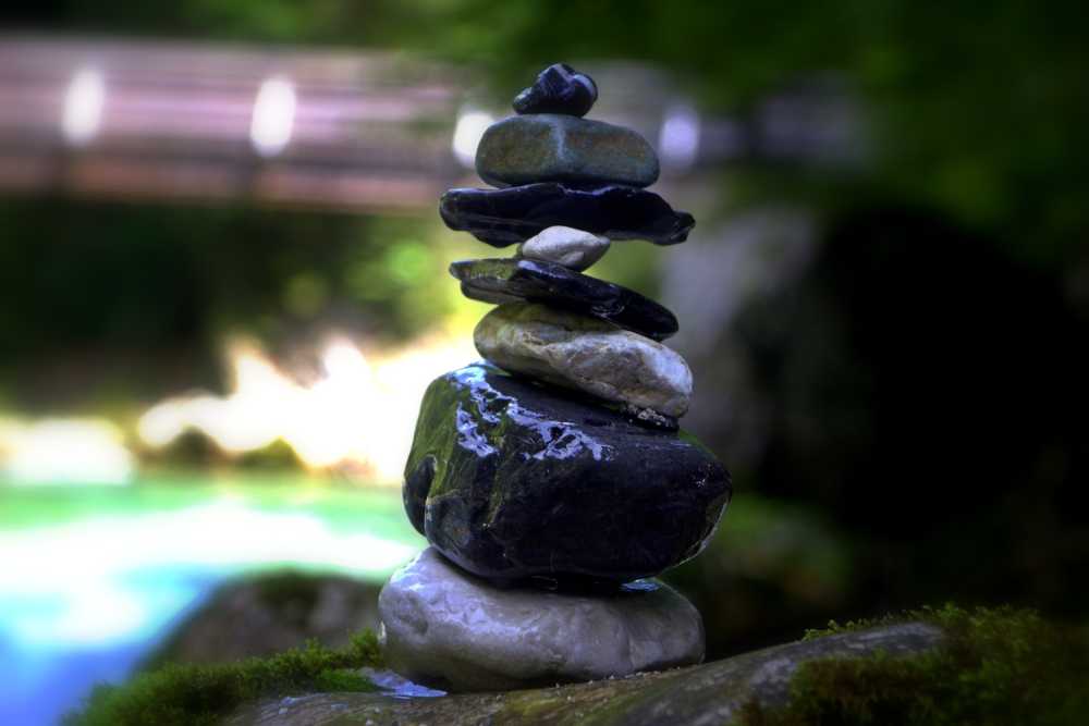 石头水放宽瑜伽