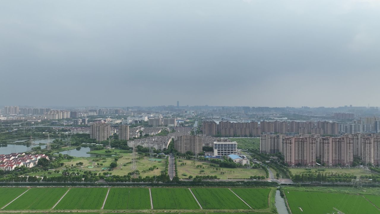 4K航拍乡镇新农村风光 4