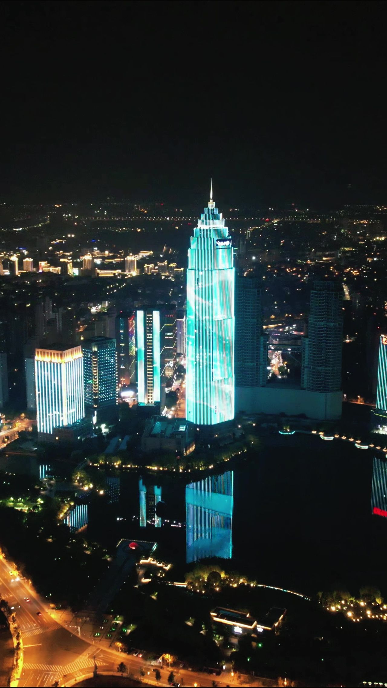  浙江绍兴城市夜景竖屏航拍