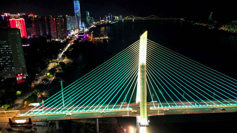航拍湖北宜昌夷陵长江大桥夜景