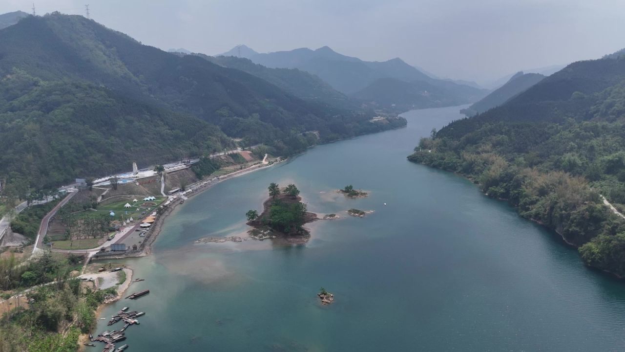 河池天峨红水河
