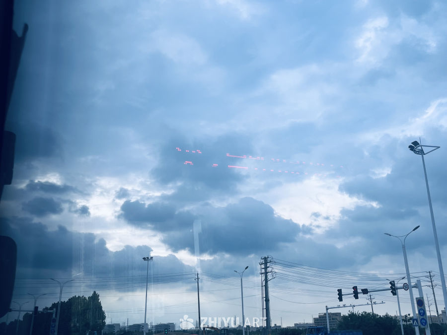云间编队：城市的天空故事