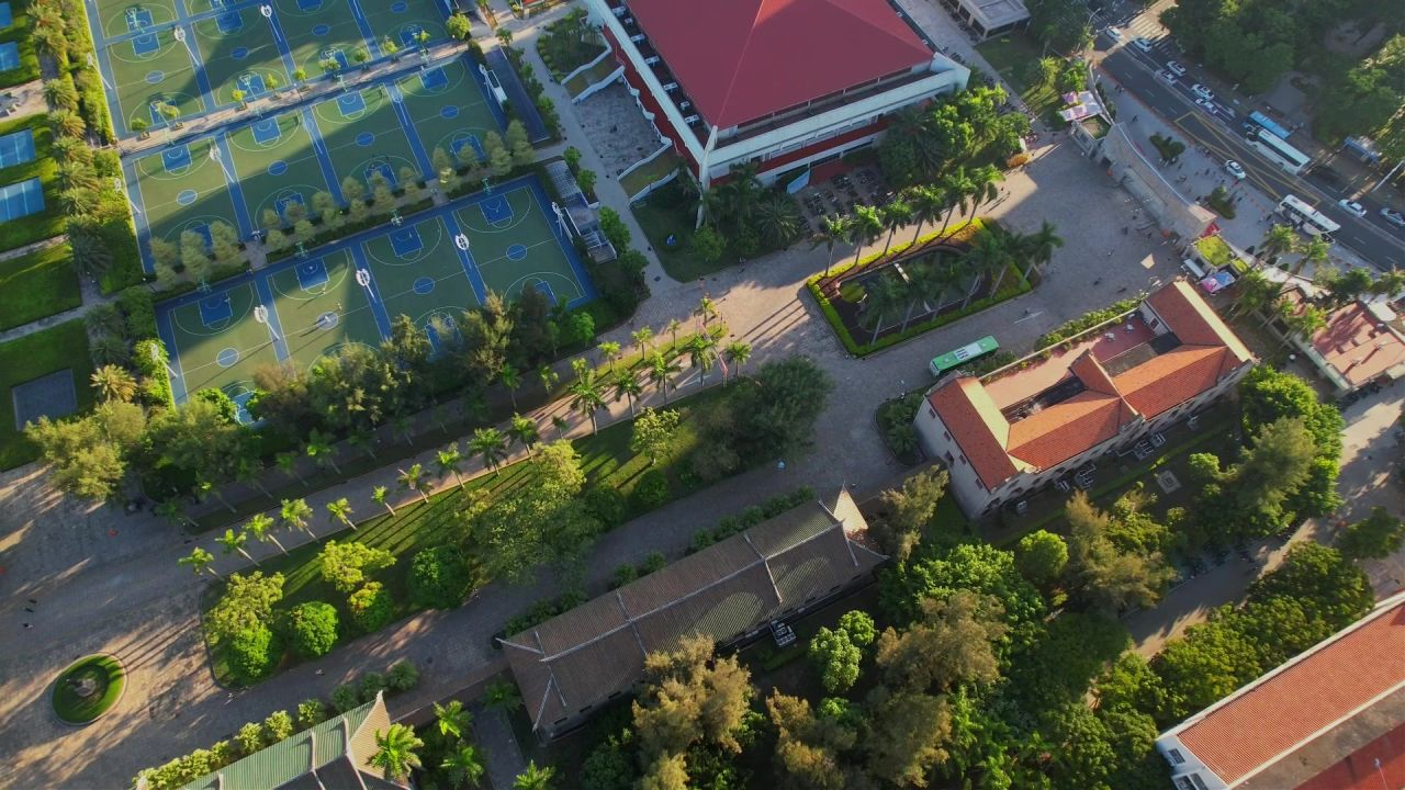 航拍厦门大学建筑景观