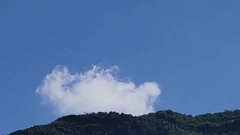 白云 1