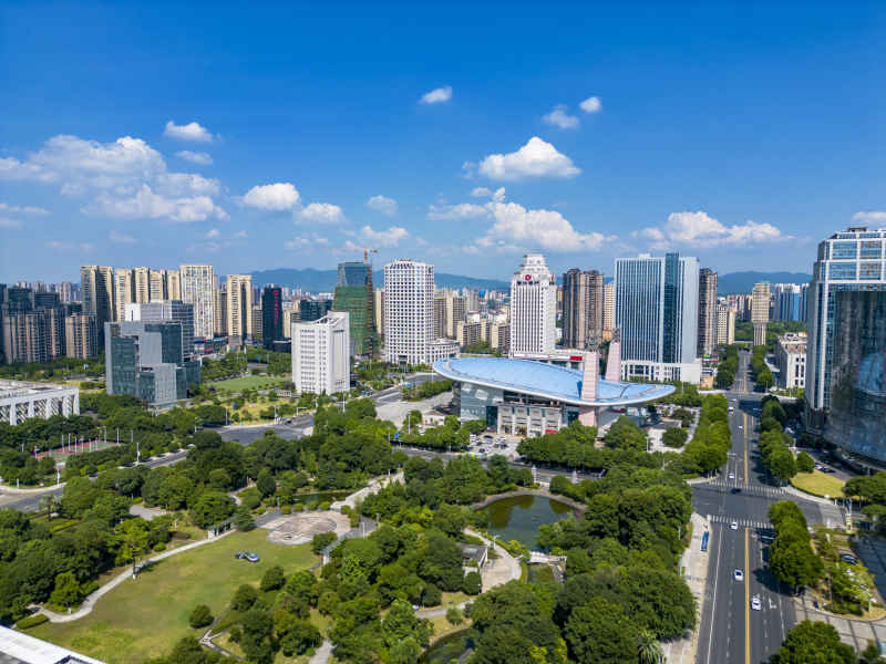 江西吉安城市风光航拍图 