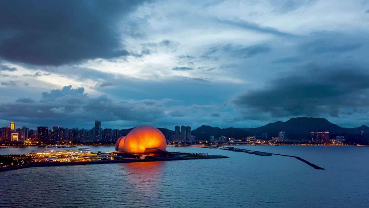 珠海日月贝大剧院城市蓝调夜景