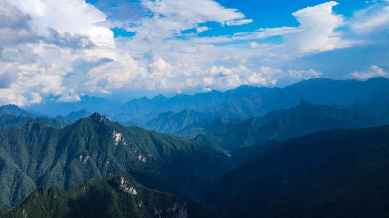 风景航拍湖北神农架5A景区  