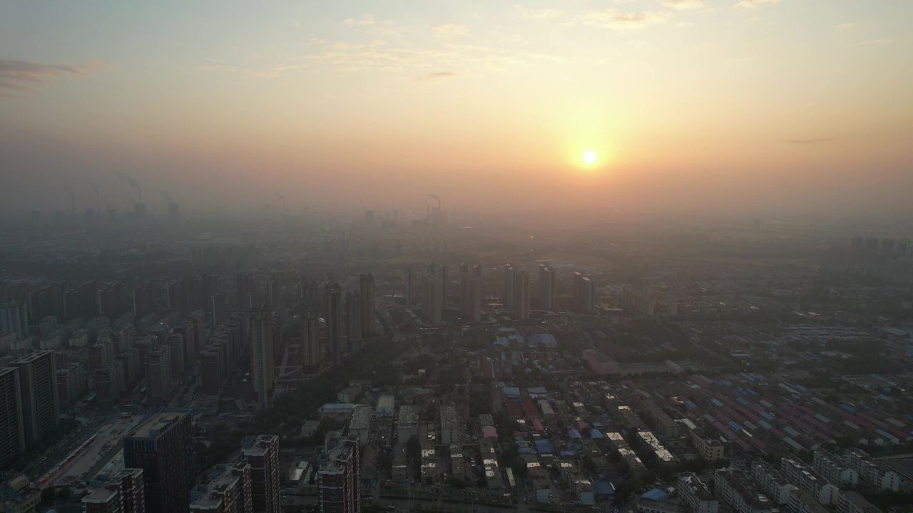 城市日落晚霞夕阳自然风光航拍  