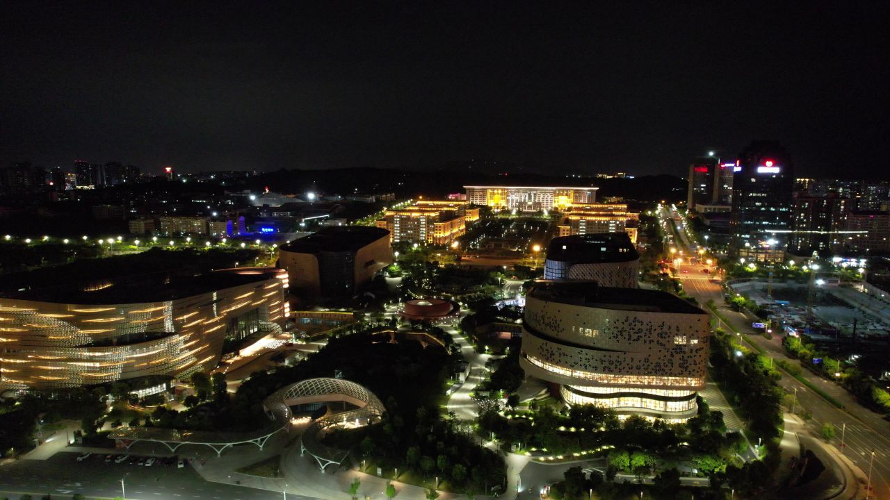 福建泉州市政府市民广场夜景灯光航拍 