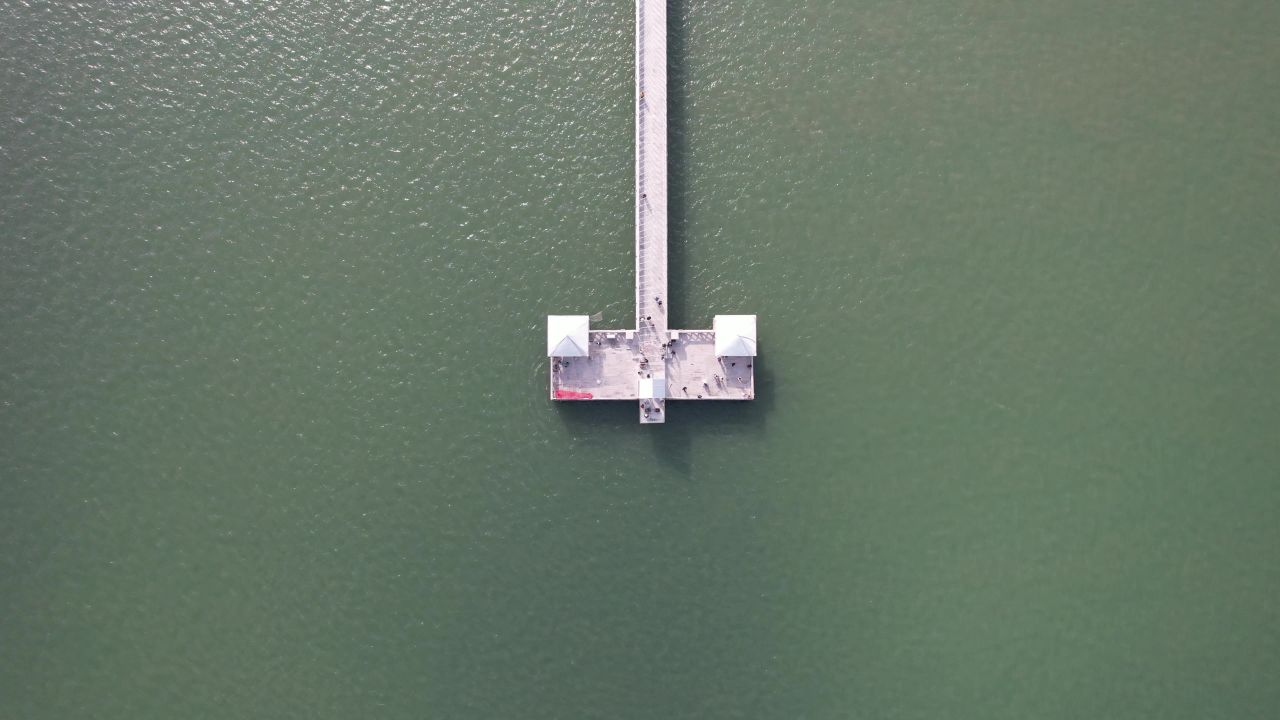  广西北海外沙岛海上观光平台航拍
