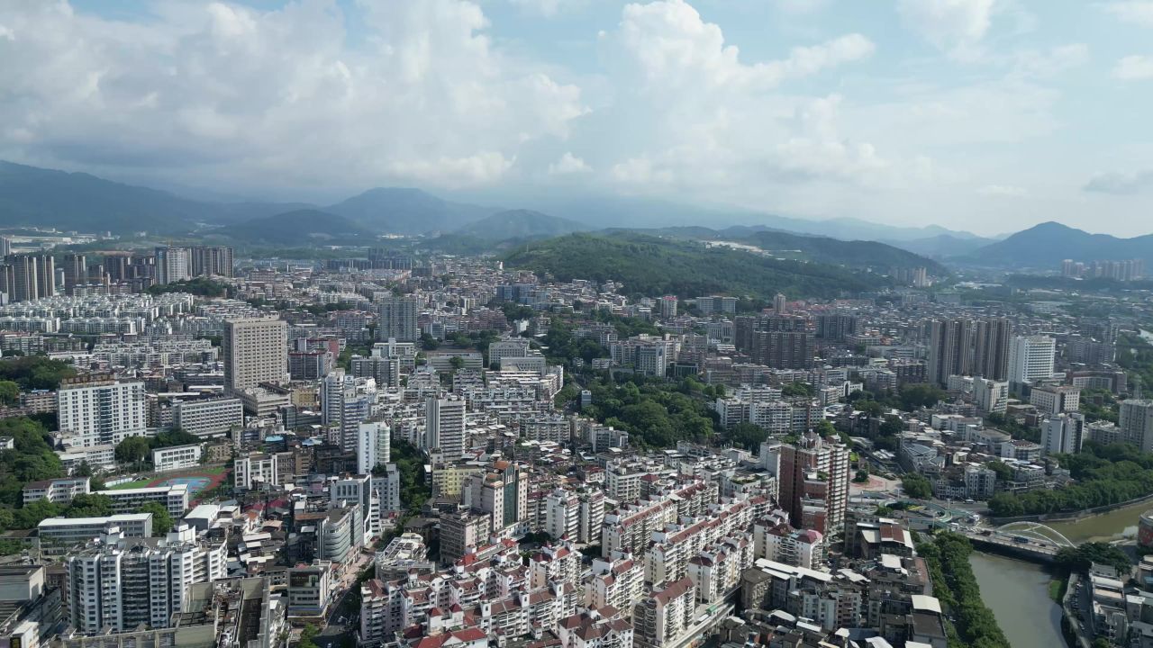  航拍福建龙岩城市大景
