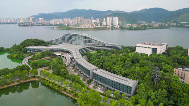 航拍湖北黄石托尼洛兰博基尼酒店 