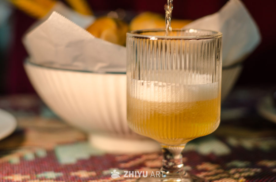 鸡尾酒倒入时刻
