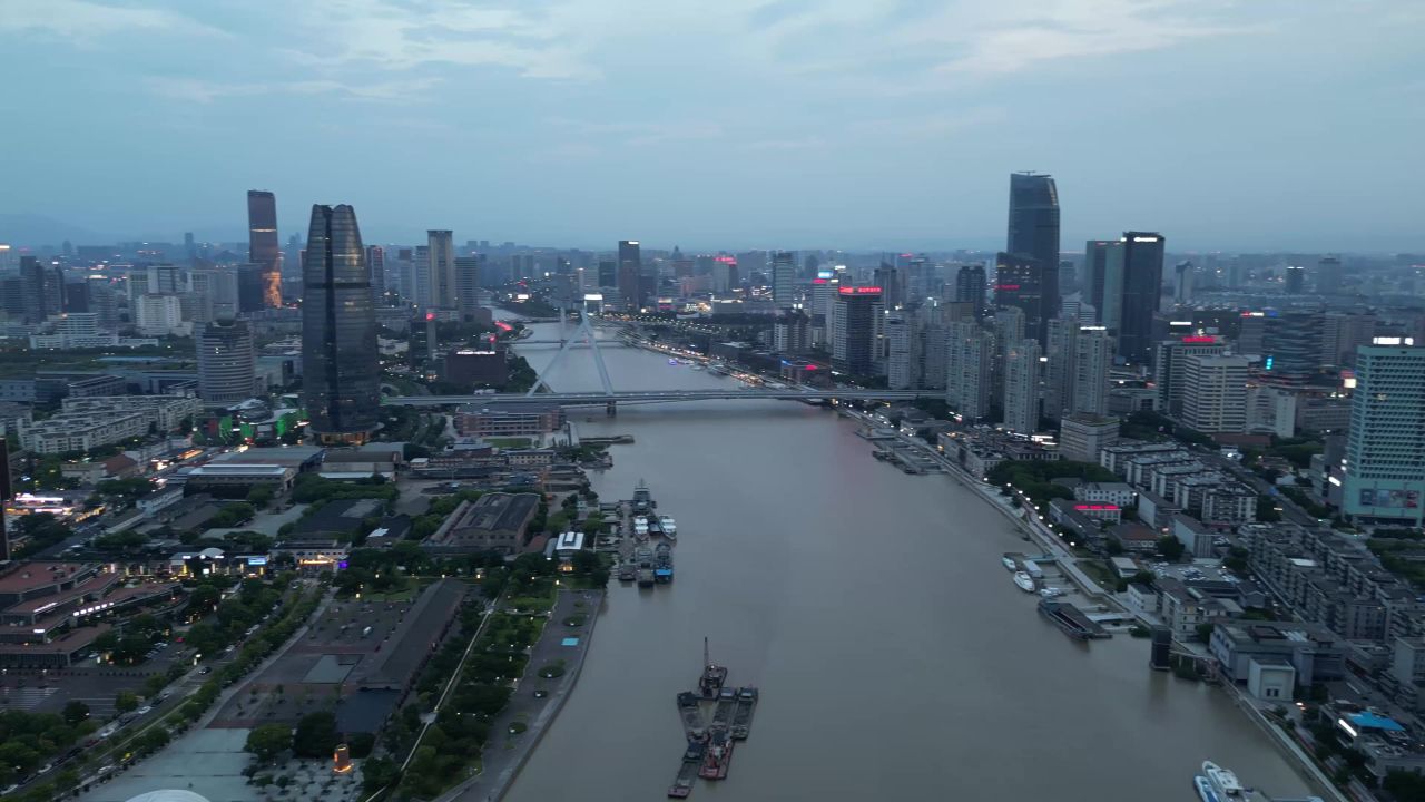  航拍浙江宁波甬江外滩大桥