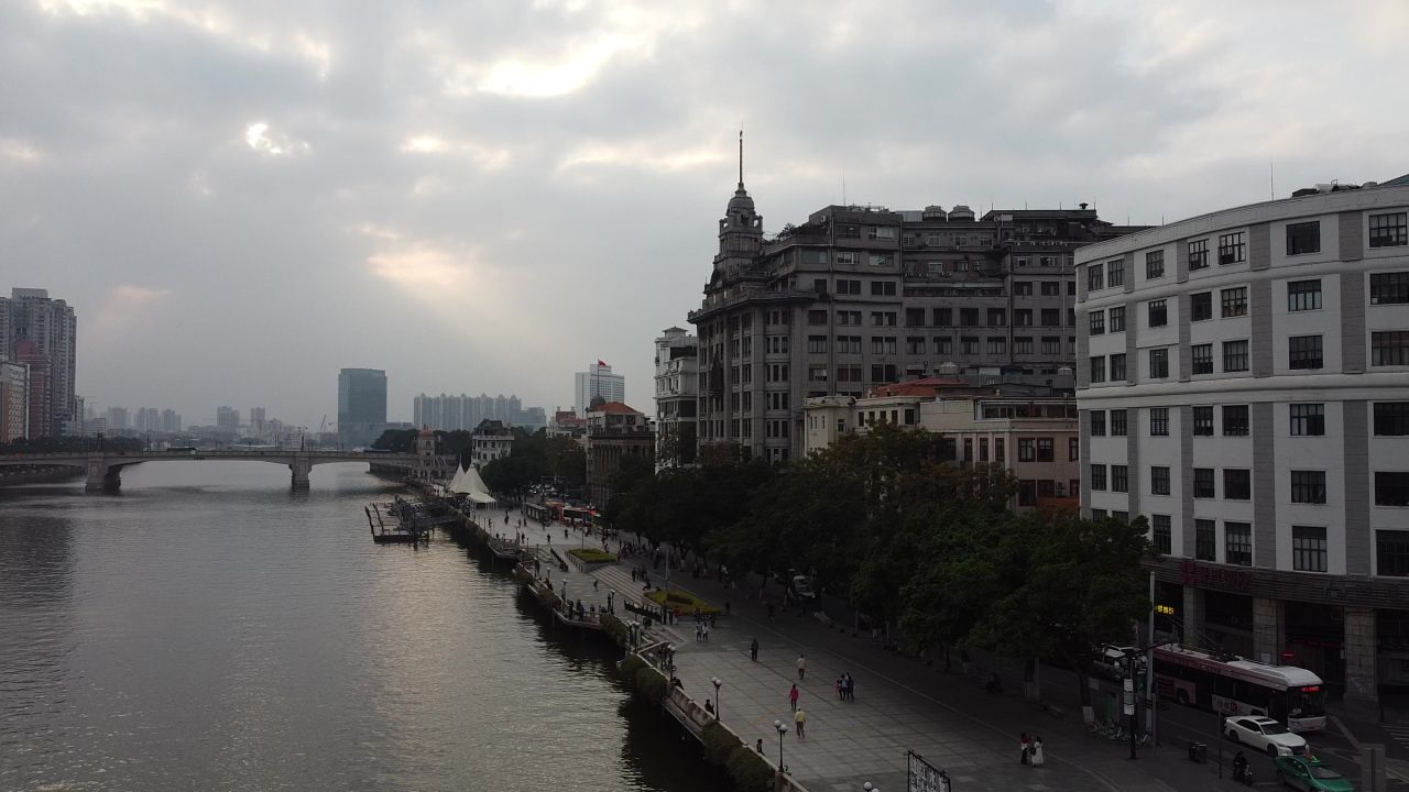 广州爱群大厦航拍