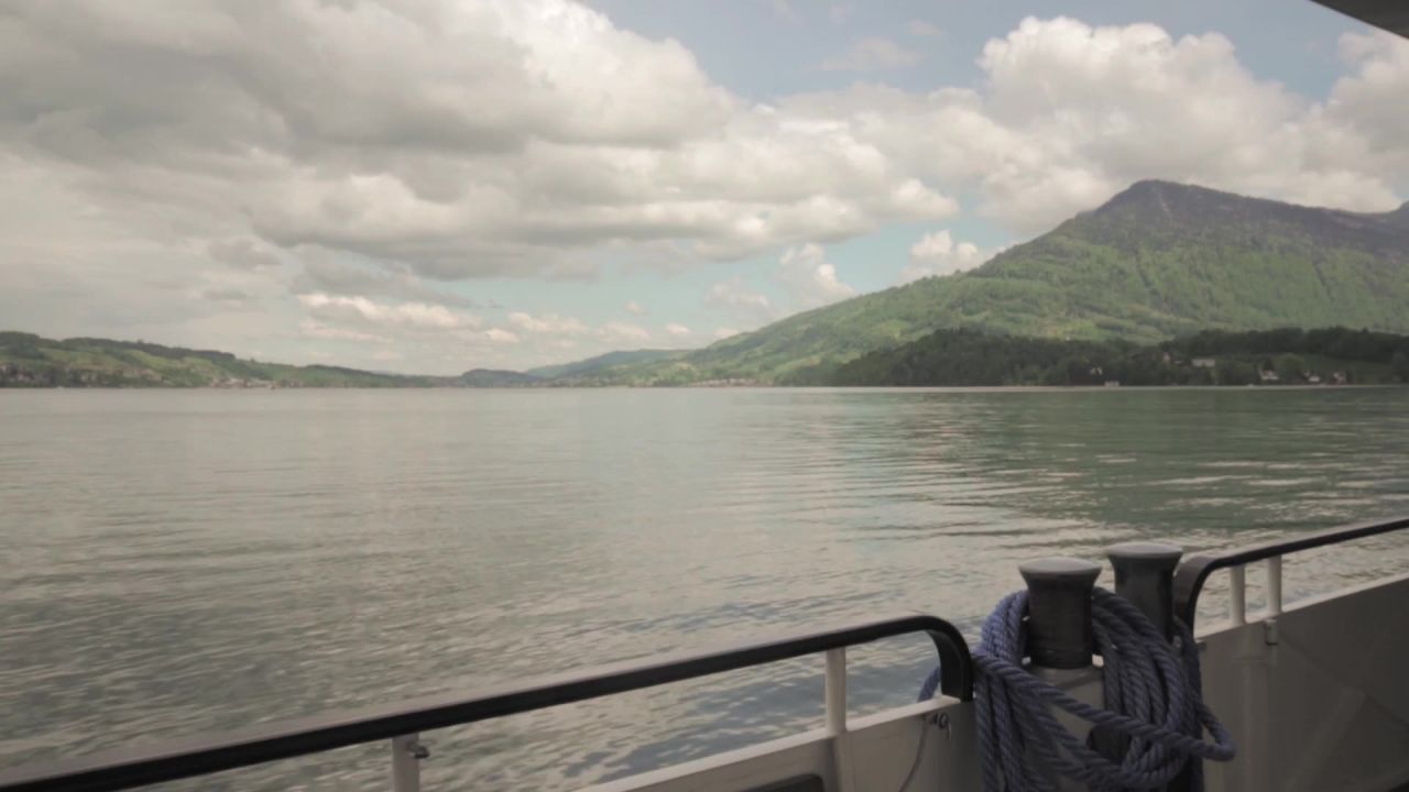 山湖水船景观自然
