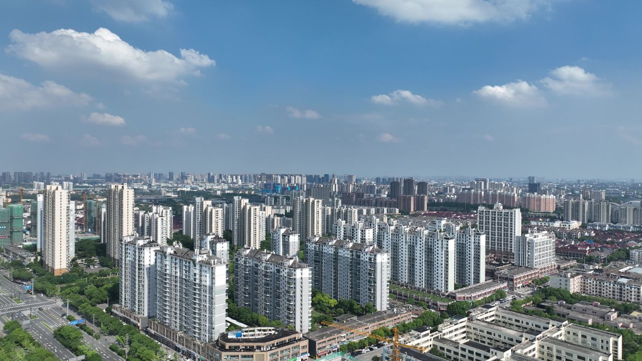 4K航拍昆山城市建筑风光大景 1