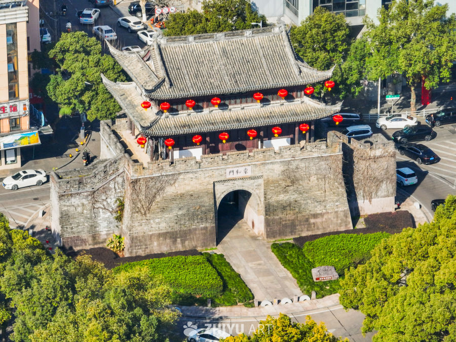 航拍浙江临海台州府城城区风光 56