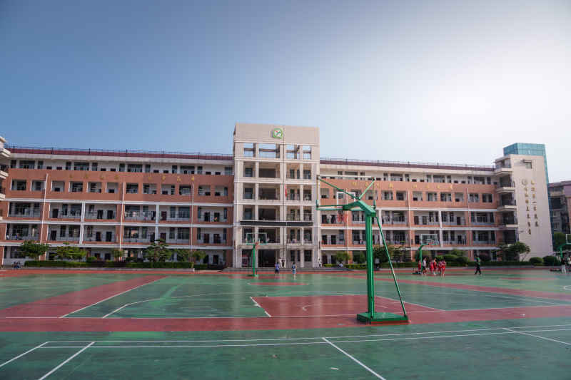 屈原学校