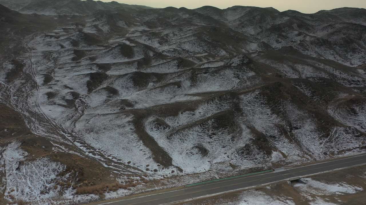 雪山日出
