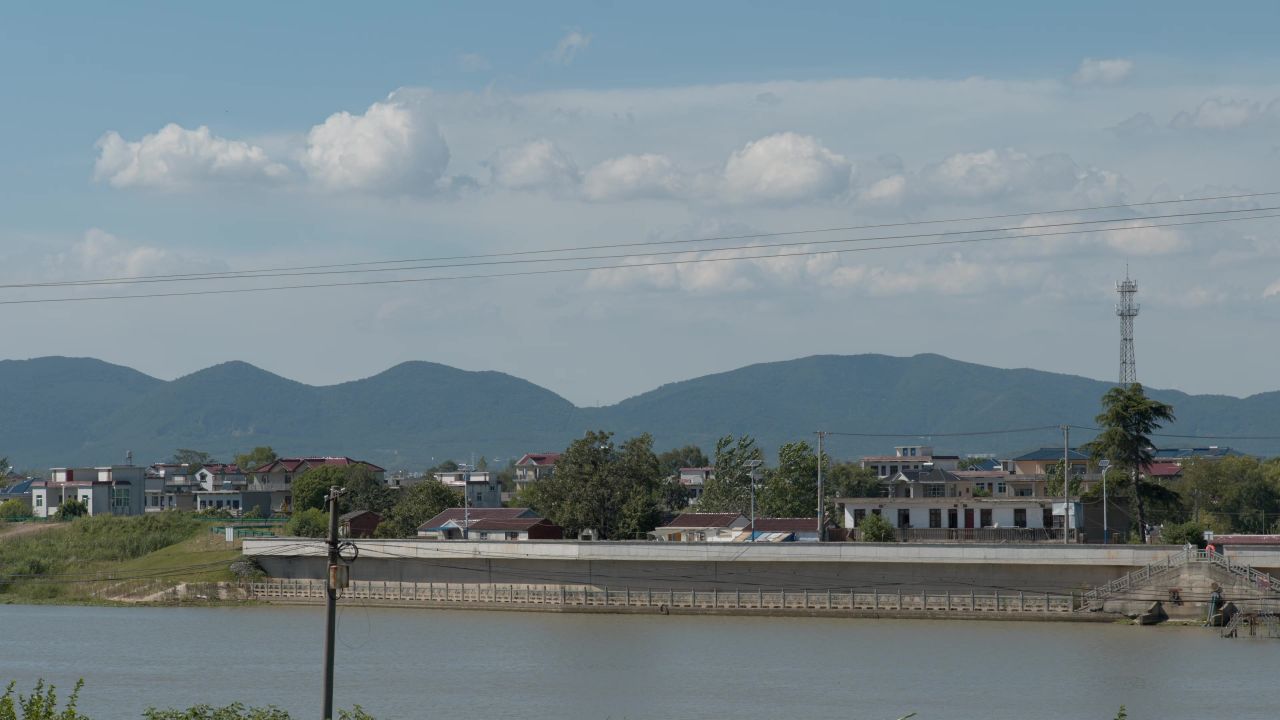 蓝天白云碧水青山