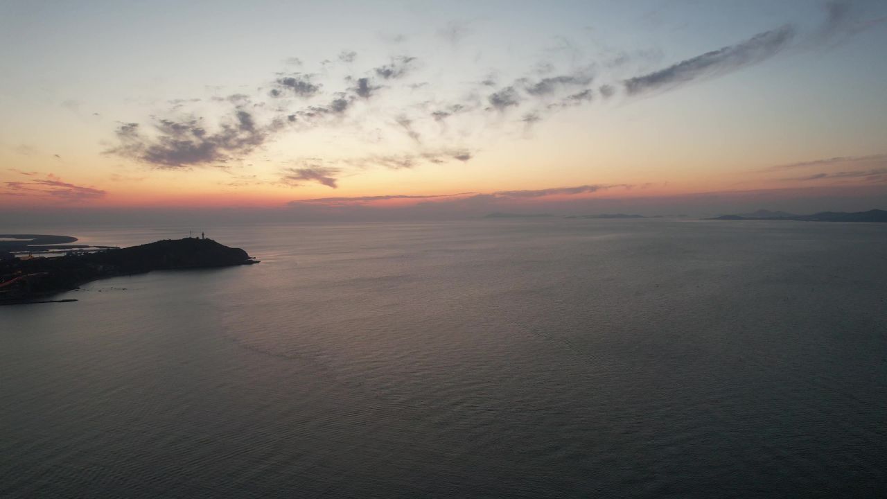 海上日出彩霞大海日落航拍