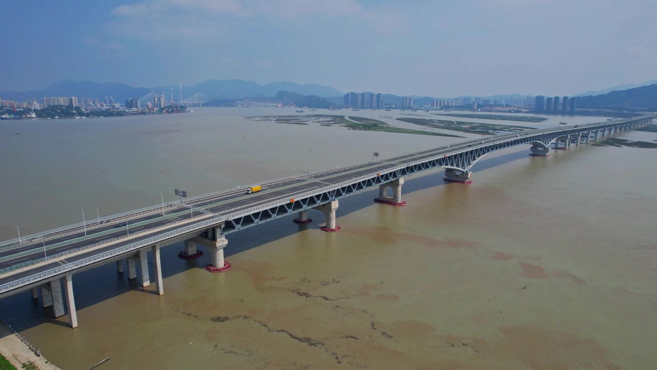 航拍福州道庆洲大桥景观