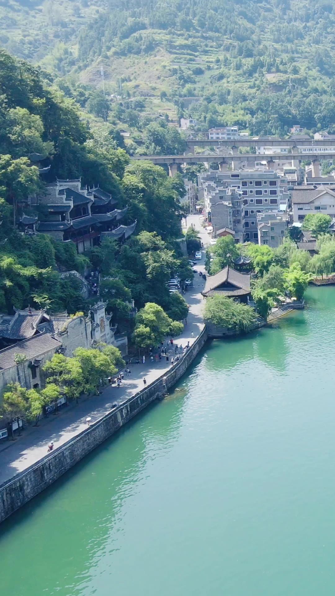 旅游景区贵州镇远古镇竖屏航拍