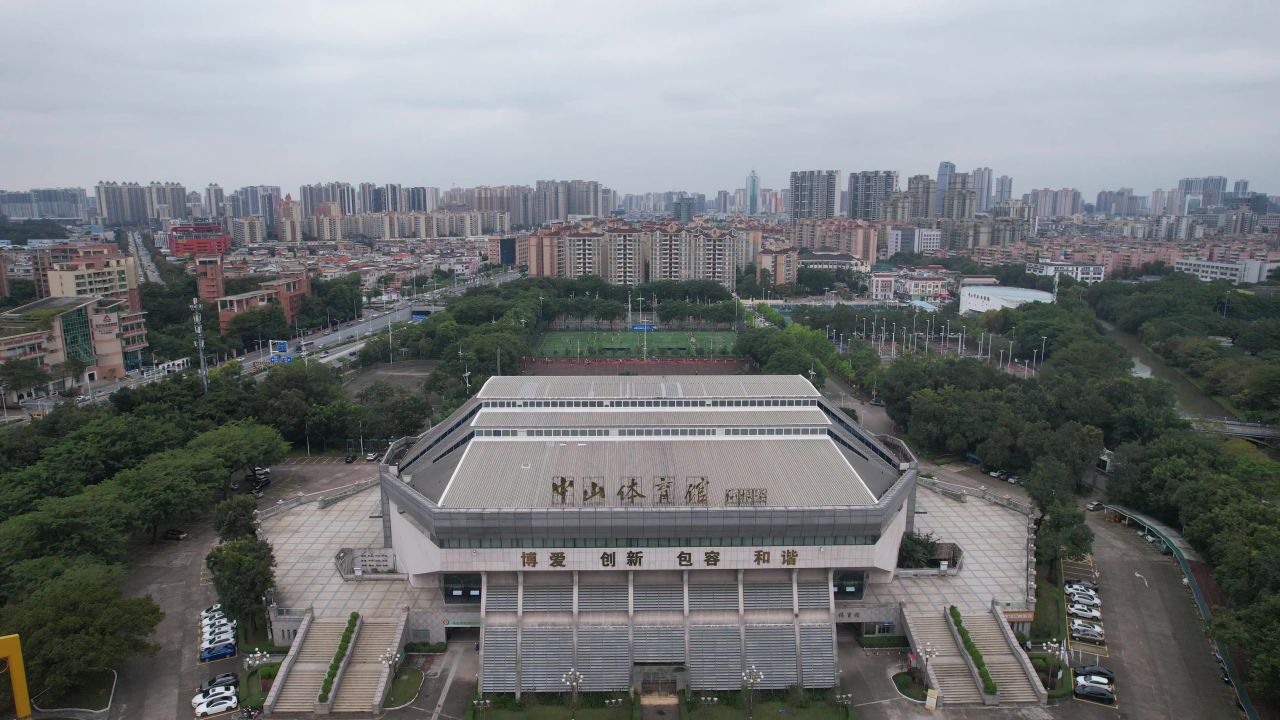 广东中山体育中心体育馆地标建筑航拍 